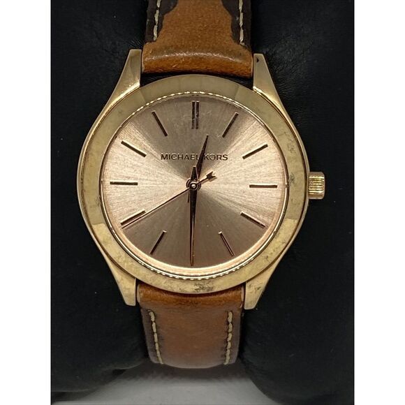 Michael Kors MK-3425 Woman's Brown Leather Analog Dial Quartz Wrist Watch WFH83 - Picture 2 of 12